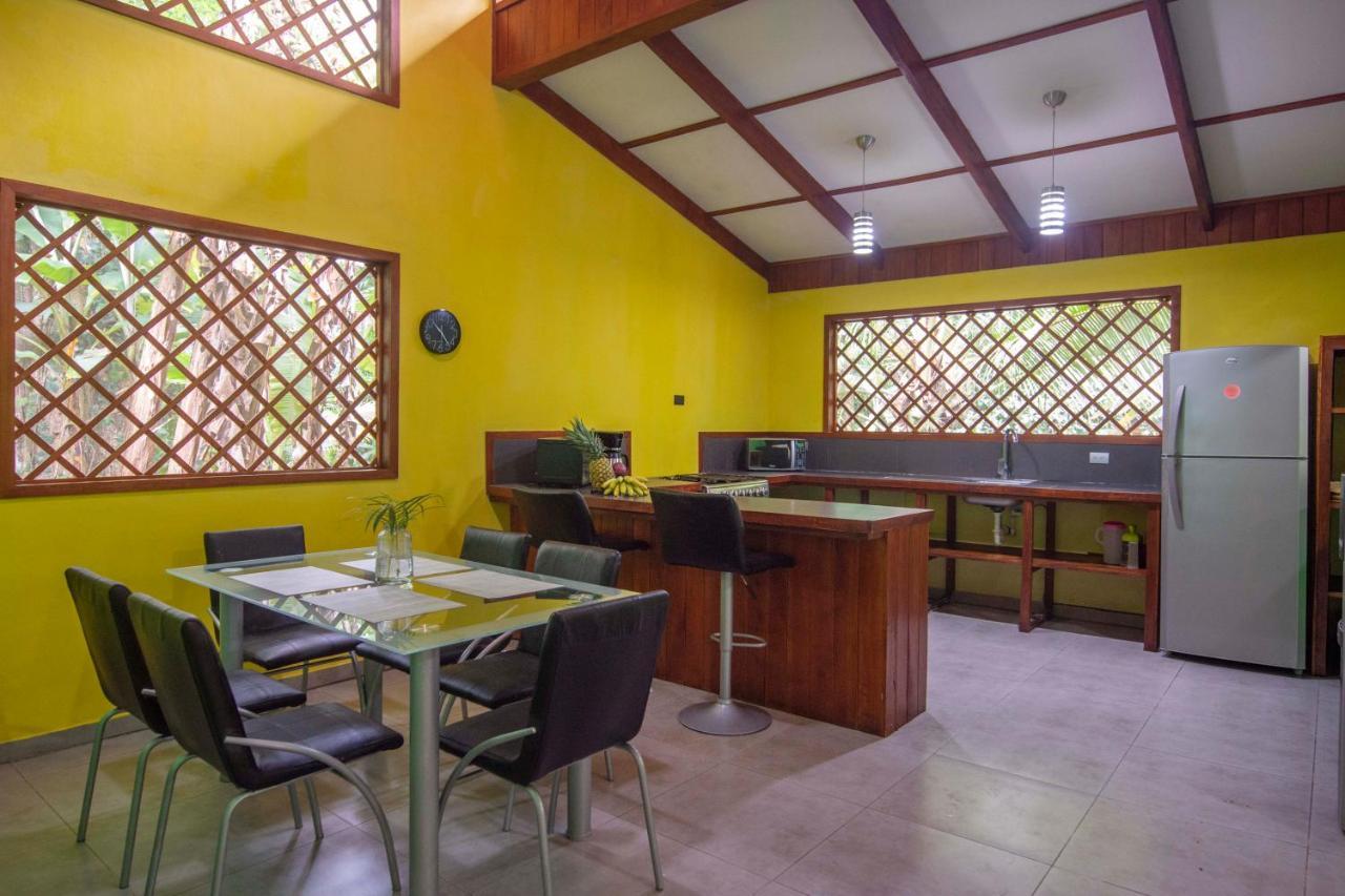 Villa Pina Dorada Dependencia Del Hotel Casa Merlin Puerto Viejo de Talamanca Exterior foto